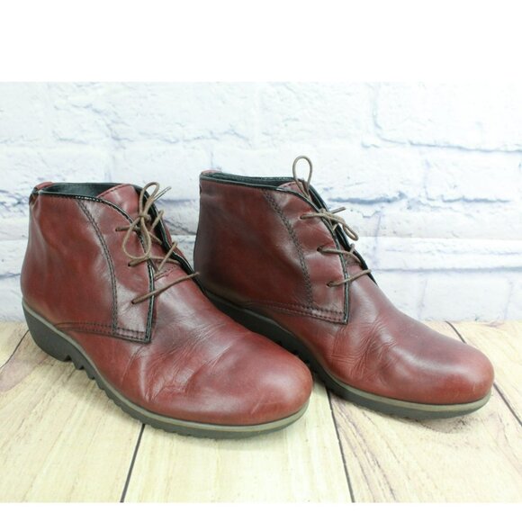 Wolky Dusky Burgundy Leather Lace Up Casual Wedge Bootie Size 41 US 10 - Picture 3 of 10